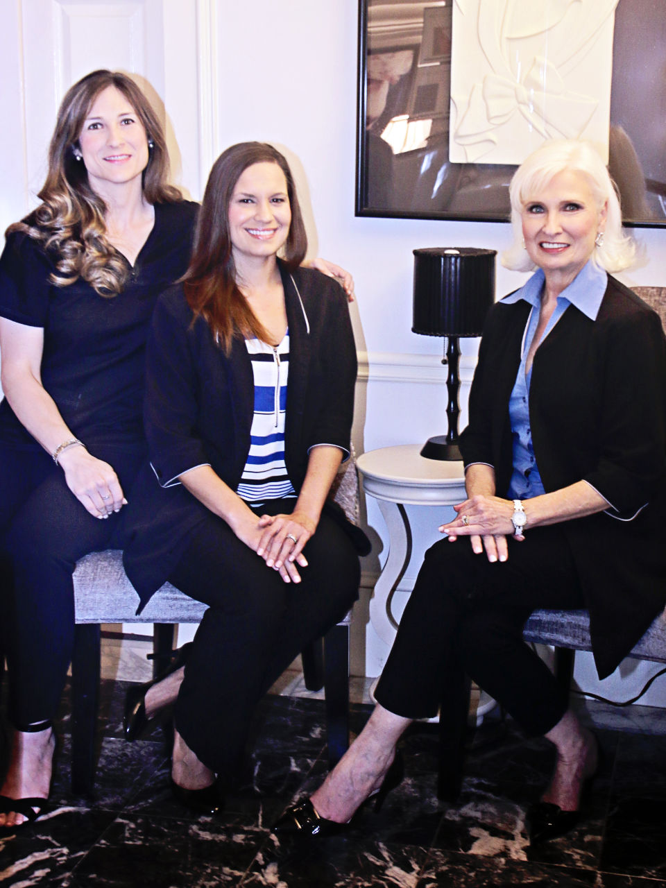 American Face & Boidy Clinic employees are state licensed estheticians.